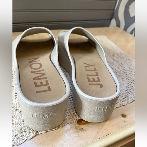Lemon Jelly Platform Sandals Sunny Slides Size EU39 / US 8.5 Beige - Picture 7 of 8